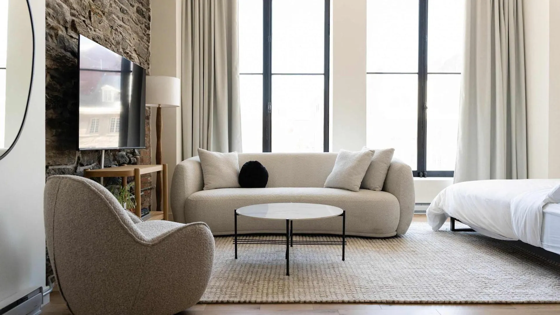 Maison Place Jacques-Cartier By Luxury In Transit Montreal Apartment