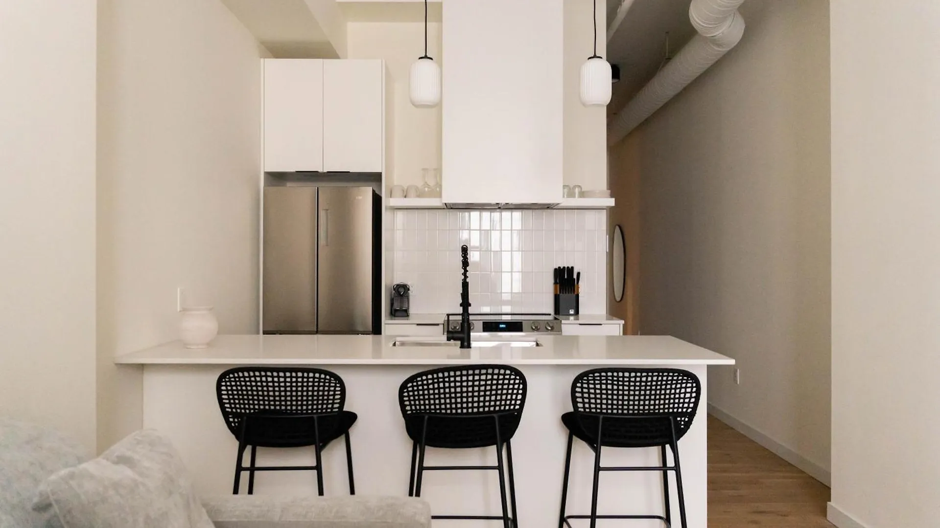 Maison Place Jacques-Cartier By Luxury In Transit Montreal