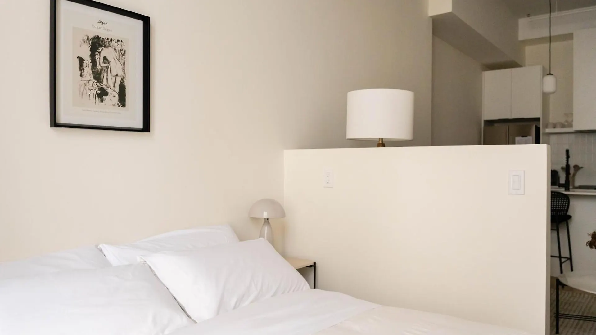 Apartment Maison Place Jacques-Cartier By Luxury In Transit Montreal Canada