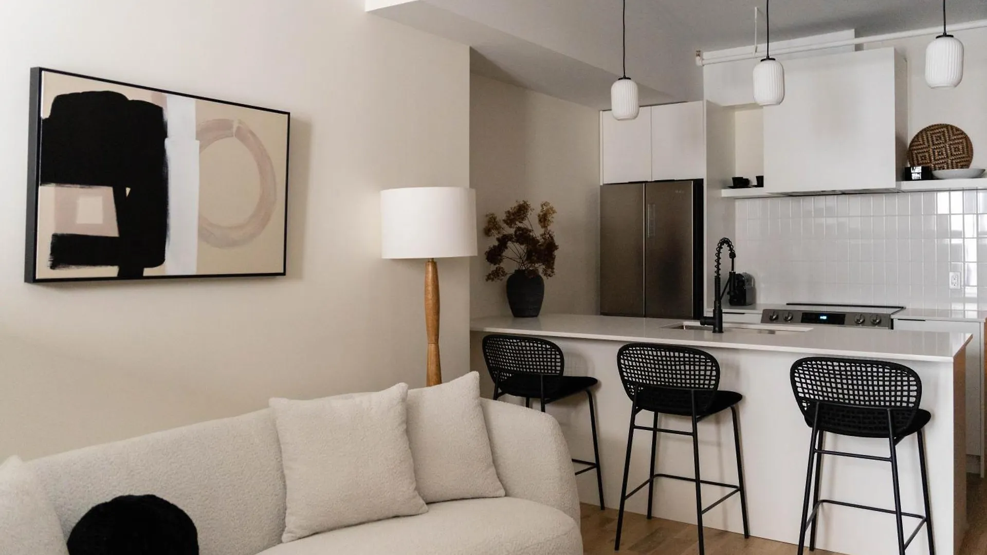 Maison Place Jacques-Cartier By Luxury In Transit Montreal