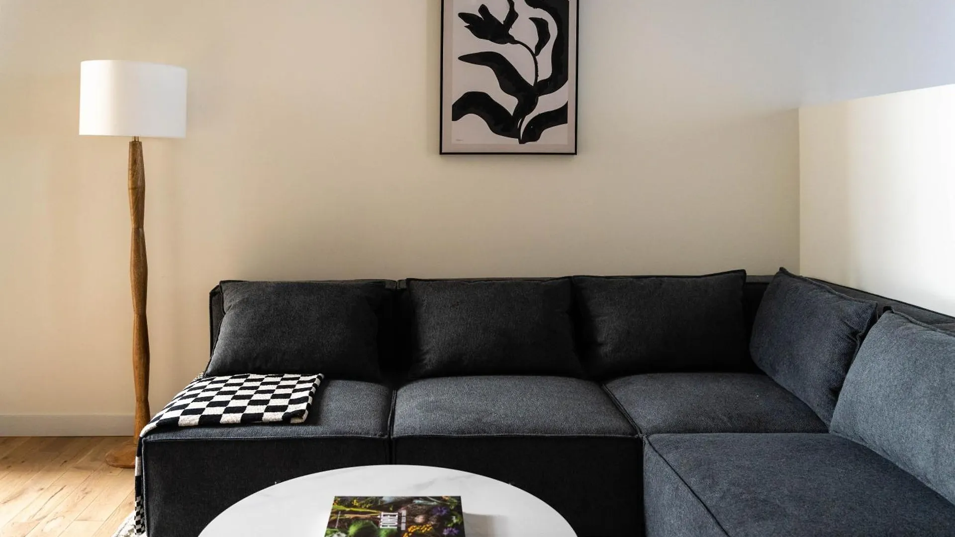 Maison Place Jacques-Cartier By Luxury In Transit Montreal 0*,