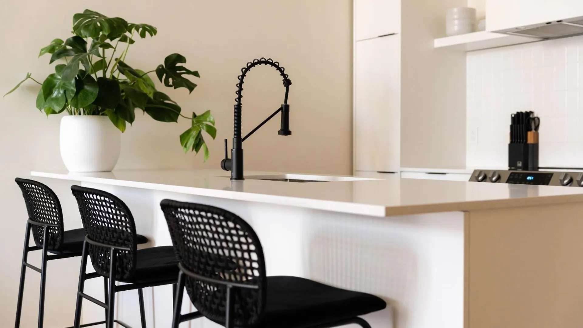 Maison Place Jacques-Cartier By Luxury In Transit Montreal Apartment